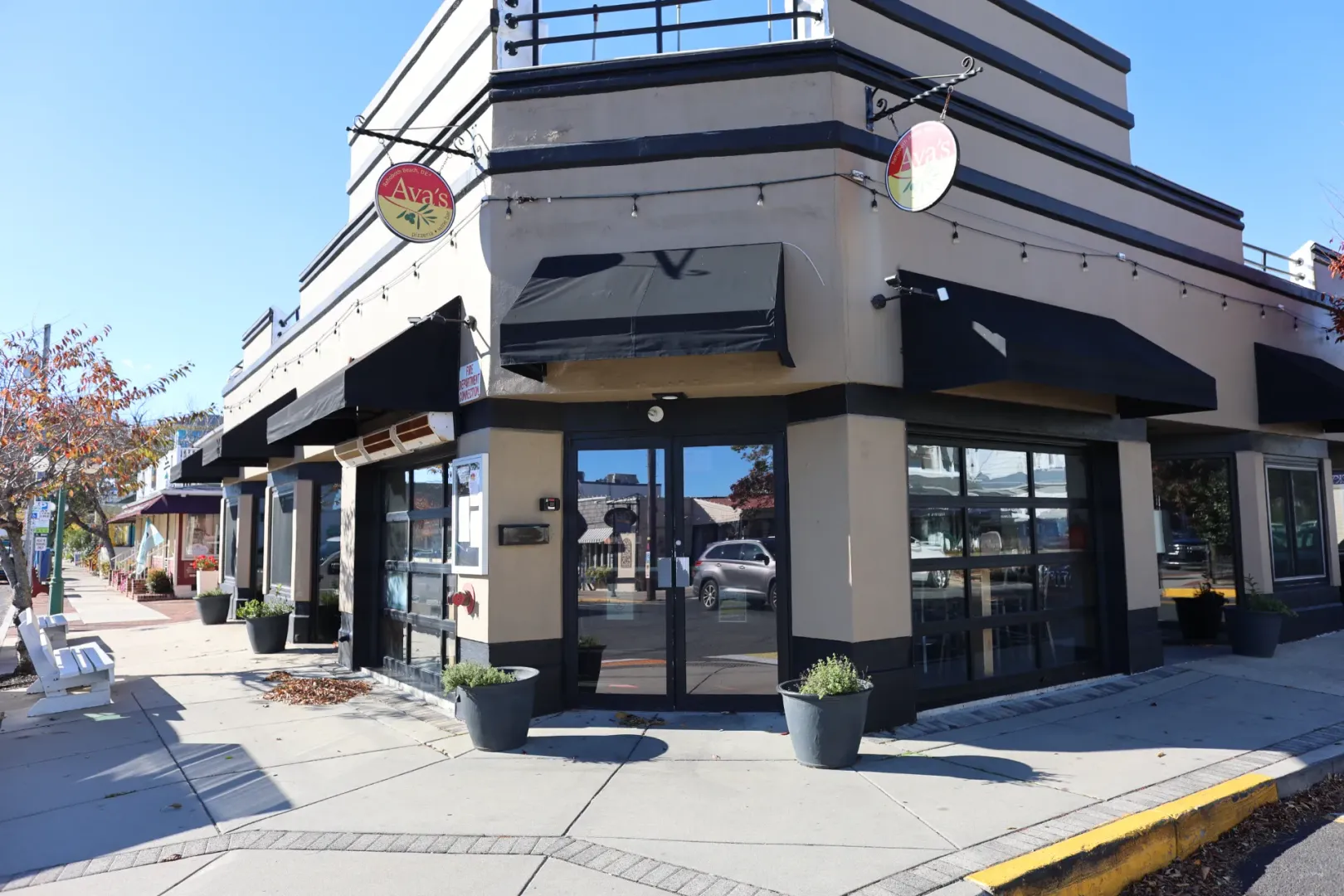 Ava's Pizzeria & Wine Bar - Rehoboth